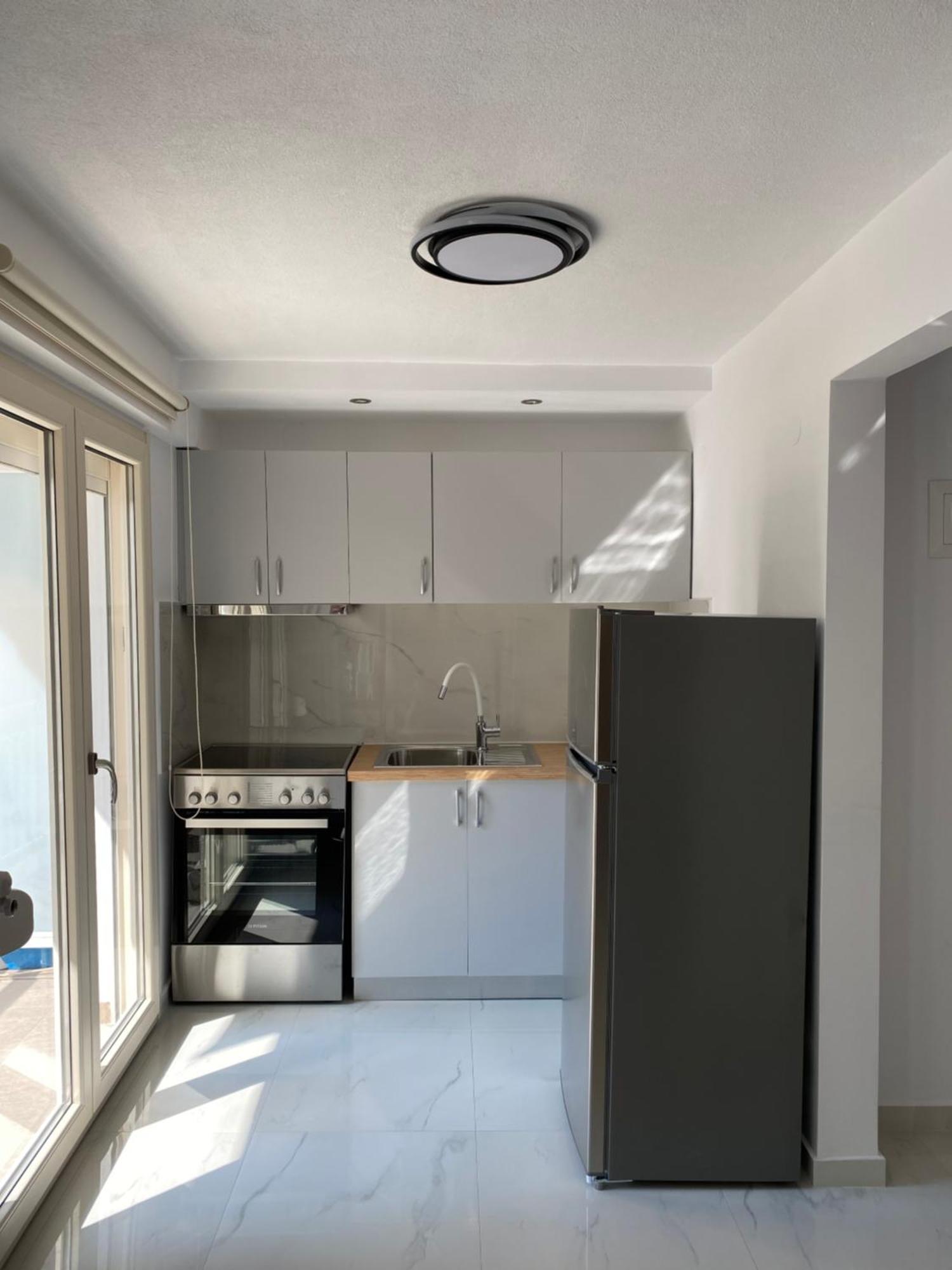 White Apartment Кавала Екстер'єр фото